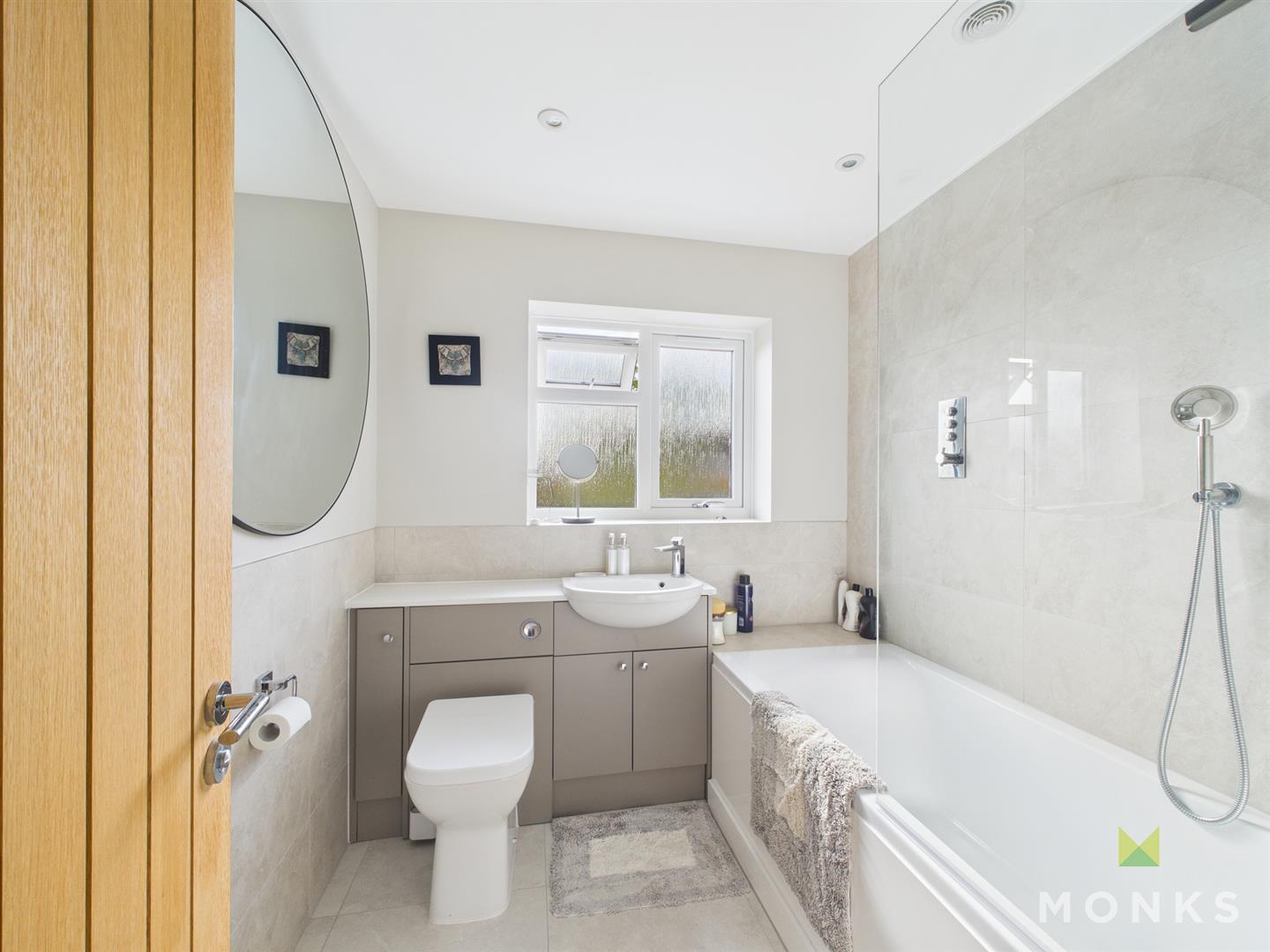 12 Sedgeford Drive, Shrewsbury, SY2 5NS To Let